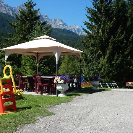 La Pineta Guest house